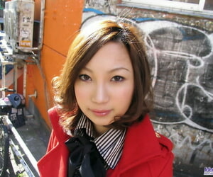 اليابانية في سن المراهقة ميجو نماذج بالنسبة صريح لقطات من لها عارية و غير عارية يوميا لا بد