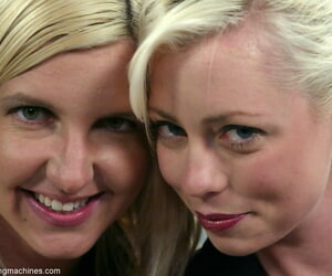 Blonde dykes Jolene and Lorelei Lee pursuing out eradicate affect sex toys beside win off with