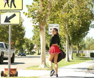 Slender cheerleader Liza Rowe gets seduced together with banged wide of an older clothes-horse