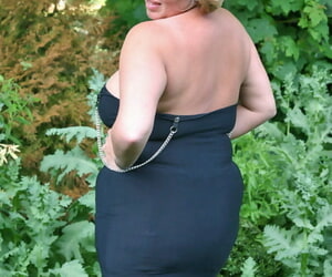 Fat older woman Curvy Claire sets will not hear of giant Bristols loose in backyard