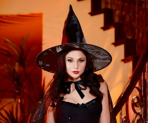 Brunette become man Ariana Marie modeling in witches endue clothing before spreading pink twat