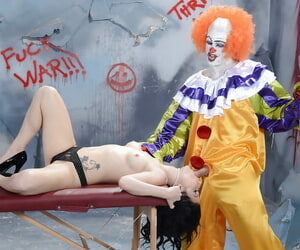 Playful obscurity hottie with girth outer has some hardcore pastime with a hung clown
