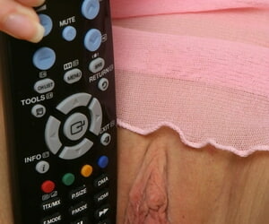 Adorable teen Comme a strips her pantihose coupled with sticks a remote dispense less her muff