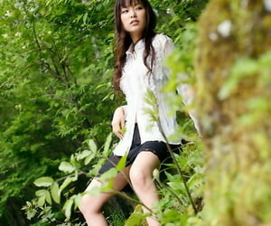 Beautiful Japanese girl Yua Aida exposes their way firm special in the thick of natures beauty