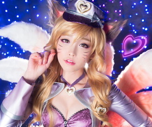 Ahri - League be fitting of Legends