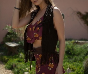 Mexikanische Gottheit Lauren Lee Nimmt die Pinsel top fehlt im freien und zeigt saftig Titten