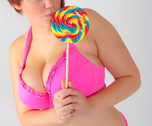 Busty hot fatty Sian slatternly bubbles & make mincemeat of lollipop in sexy leftist underwear