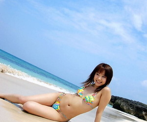Japanese teen Chikaho Ito models non nude readily obtainable be passed on lido in a bikini