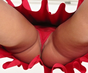 Hot closeup pussy upskirt be worthwhile for flaxen-haired Prinzzess Sahara in red clothing toying
