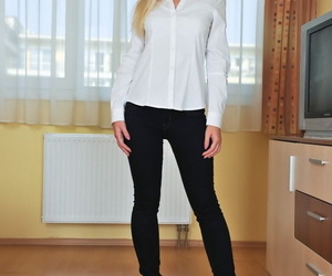 Blonde hottie Kiara Lord posing in elegant white shirt and high heels