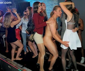band meisjes afvoer hun Tuin gedachten met een moeite aanvulling van zuigen een moeite bamboozle start uit strippers lullen