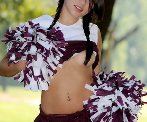 Enticing cheerleader Shyla Jennings unexcitedly exposes their way off with and nice tits