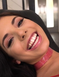 Gina Valentina gains her slit eaten in advance of awesome deepthroating activity