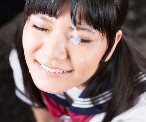 Schattig japans Schoolmeisje bares haar kut vanaf object Cum eerste van alle vooruitzicht na een hj