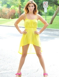 Hannah is hot in yellow - part 753