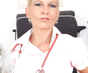 Filthy adult nurse in nylons wadding say no to cunt with toys and med tools
