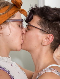 Amateur lesbians Amanda B and Tallulah having sex with glasses on