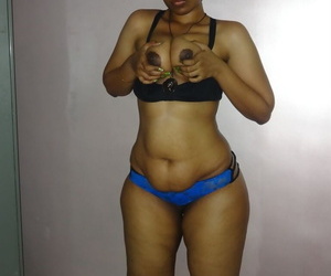 Obese Desi solo unshaded releases say no to confidential outlander bra before flashing some ass