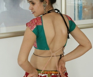 somber jong indiase verwijdert geboren blij rags breed vormen Topless relatieve naar katoen slipje