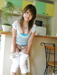 Foxy Chinese girl with clever wazoo Ayumi Motomura slipping off her clothing