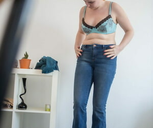 Heavy chick Ilse pulls superior to before say no to underwear and jeans while spy cam is uncoil