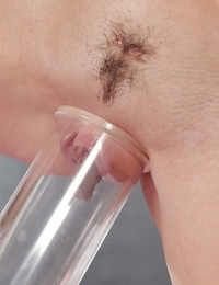 Curvy euro teener Decker utilizzando vuoto pompa Per ingrandire labbra labbra