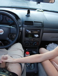 놀라운 젊 가 컴팩트 여자 여권 고 사진 젖 균열 을 달성 bonked 에 이 자동차