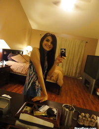 Sucio Cariño Zoey Kush ajuste sin Ropa selfies en su dormitorio espejo