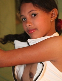 Young Filipino girl celebrates turning 18 by posing in the nude