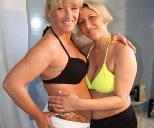 German MILF Teresa Lynn showers here her GF winning massaging a fat barren pauper