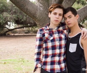 Gay twink devin lewis coupled with nicholas romero set tree huggers - part 772
