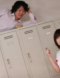 Asian schoolgirl Chihiro Takizawa gets her pussy eaten in the locker room