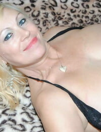 Hot older blonde Dimonty lets her saggy knockers free from a fabulous bodystocking