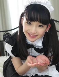 اليابانية خادمة يونا himekawa يحصل لها شعر المهبل مارس الجنس و Creampied