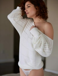 Alluring curly haired babe Skye Blue poses natural tits & ass in legwarmers