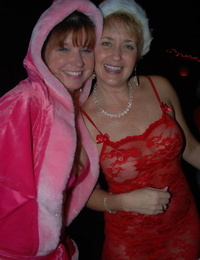 Mature lady Dee Delmar and friends hit the swing club for Christmas orgy