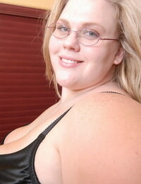 Fat blonde girl in glasses Christina lets her big fat juggs pleasure gel
