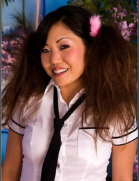 壮大な アジア 女子学生 Gianna lynn - Kaiya lynn 服を脱ぐ のための レズビアン 喜び