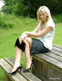 Outdoor posing from an favorite non bare model in tight skirt Jess