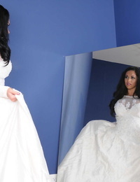 Asian bride to be Mia Lelani has a last sapphic fling with Bella Reese