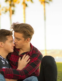 Gay twink tyler hill and wes campbell set foreplay by the bay - part 575