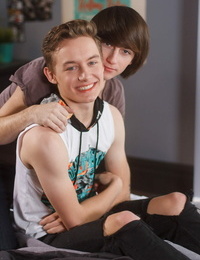 Gay twink cole claire and leo cracks set defenseless - part 743
