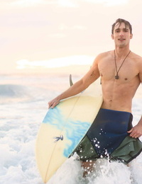 Sexy surfer luke wilder catches his last wave of the day - part 709